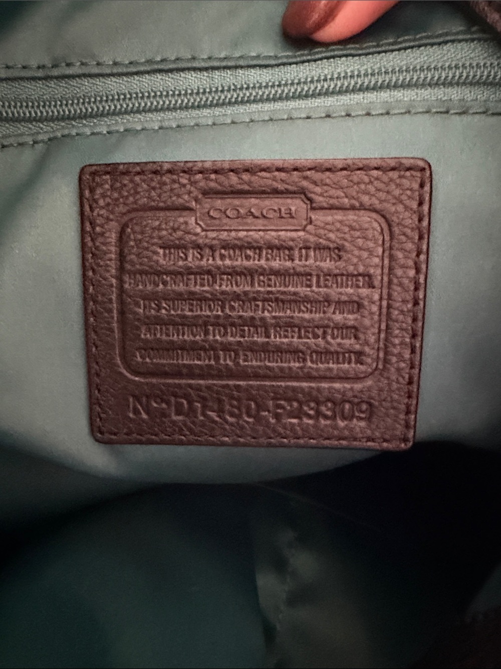 COACH HOBO EUC⭐️ D1480-F23309 - Picture 11 of 12